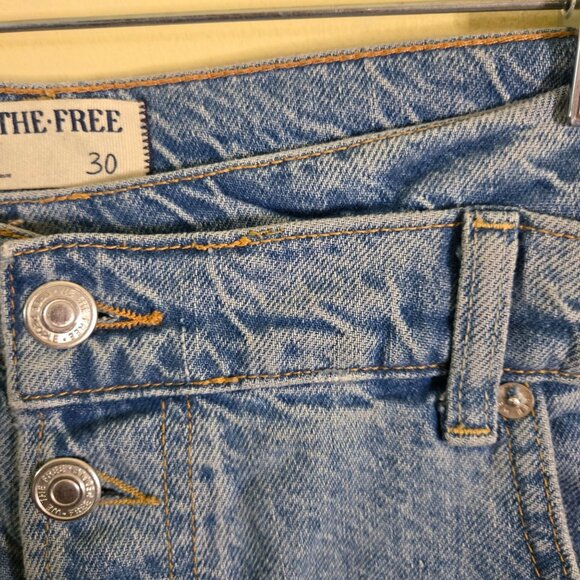 Free People We The Free Crossroads Mid Rise Slim Straight Barrel Jeans Size 30 - Picture 13 of 16
